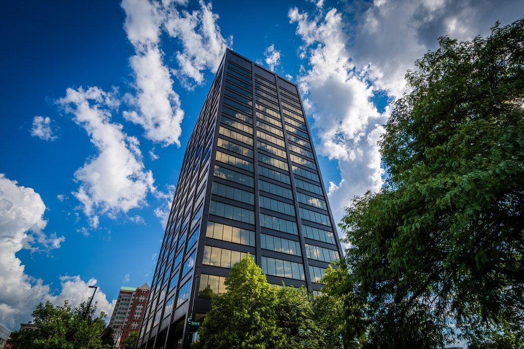 construction plant equipment in Manchester - Modern building in downtown Manchester