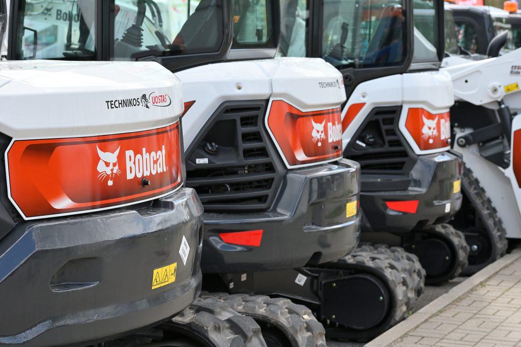 Bobcat dealers in the UK - Bobcat heavy duty equipment vehicle