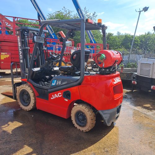 JAC 2.5 TONNE FORKLIFTS CPR650
